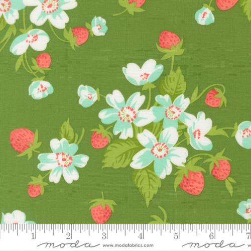 Moda Bloomsberry Strawberries - Green
